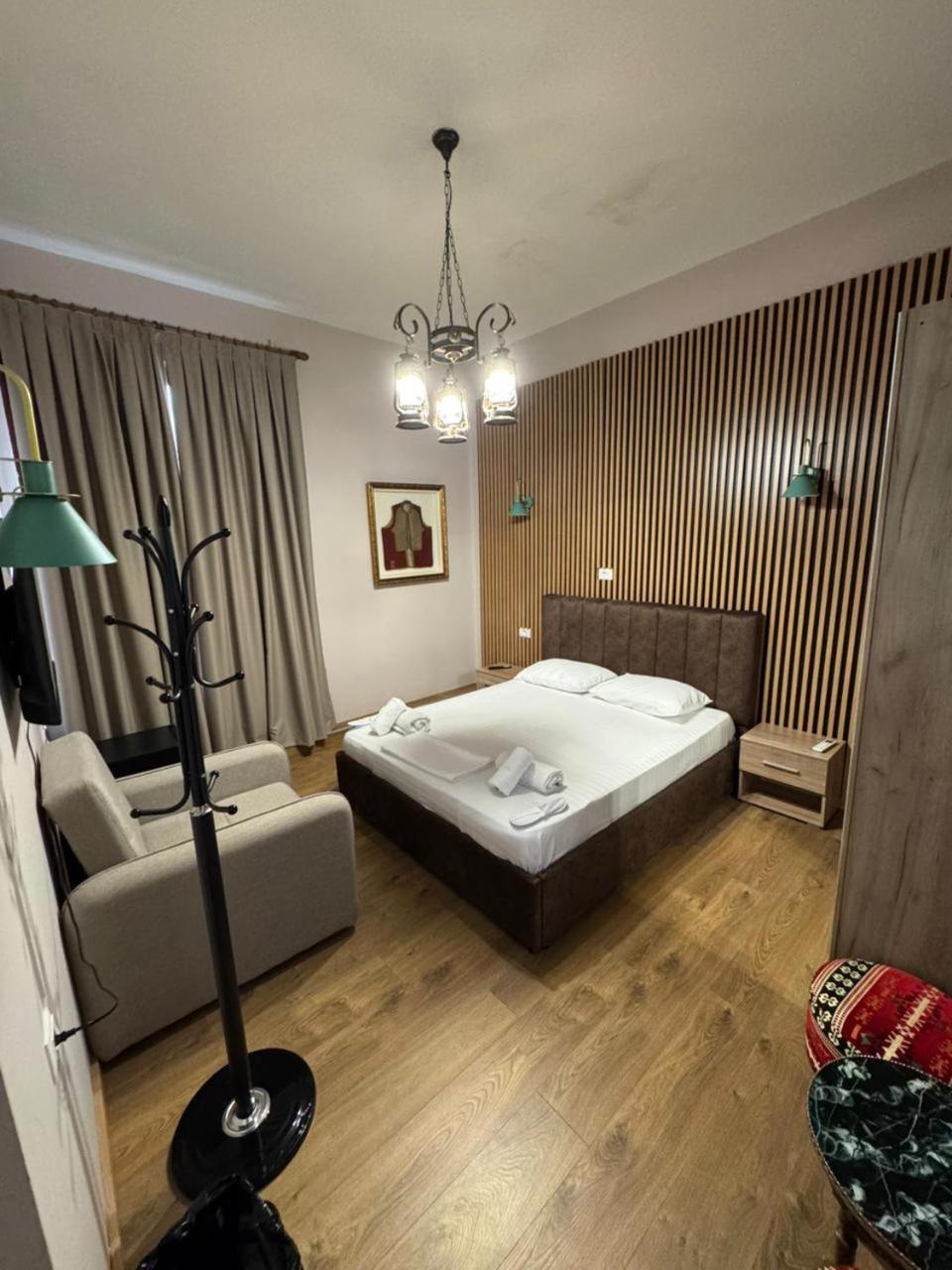 Oda Garden Boutique Hotel Тирана Екстериор снимка