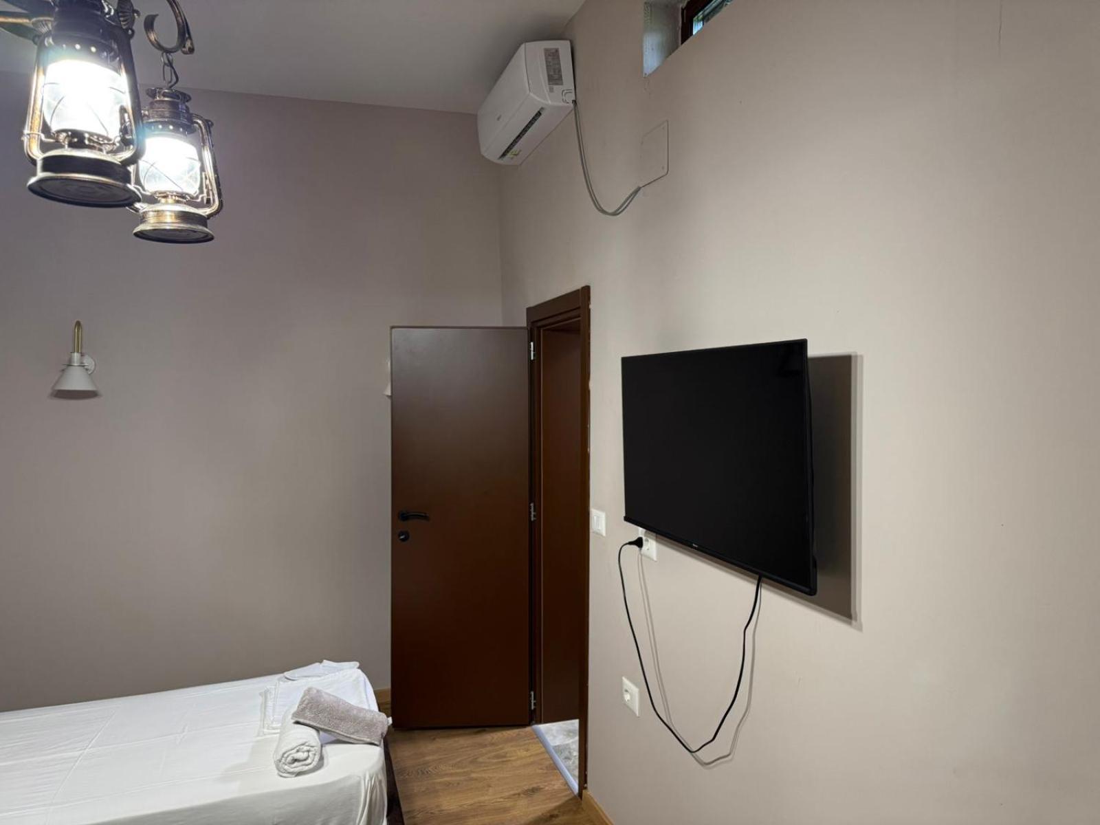 Oda Garden Boutique Hotel Тирана Екстериор снимка