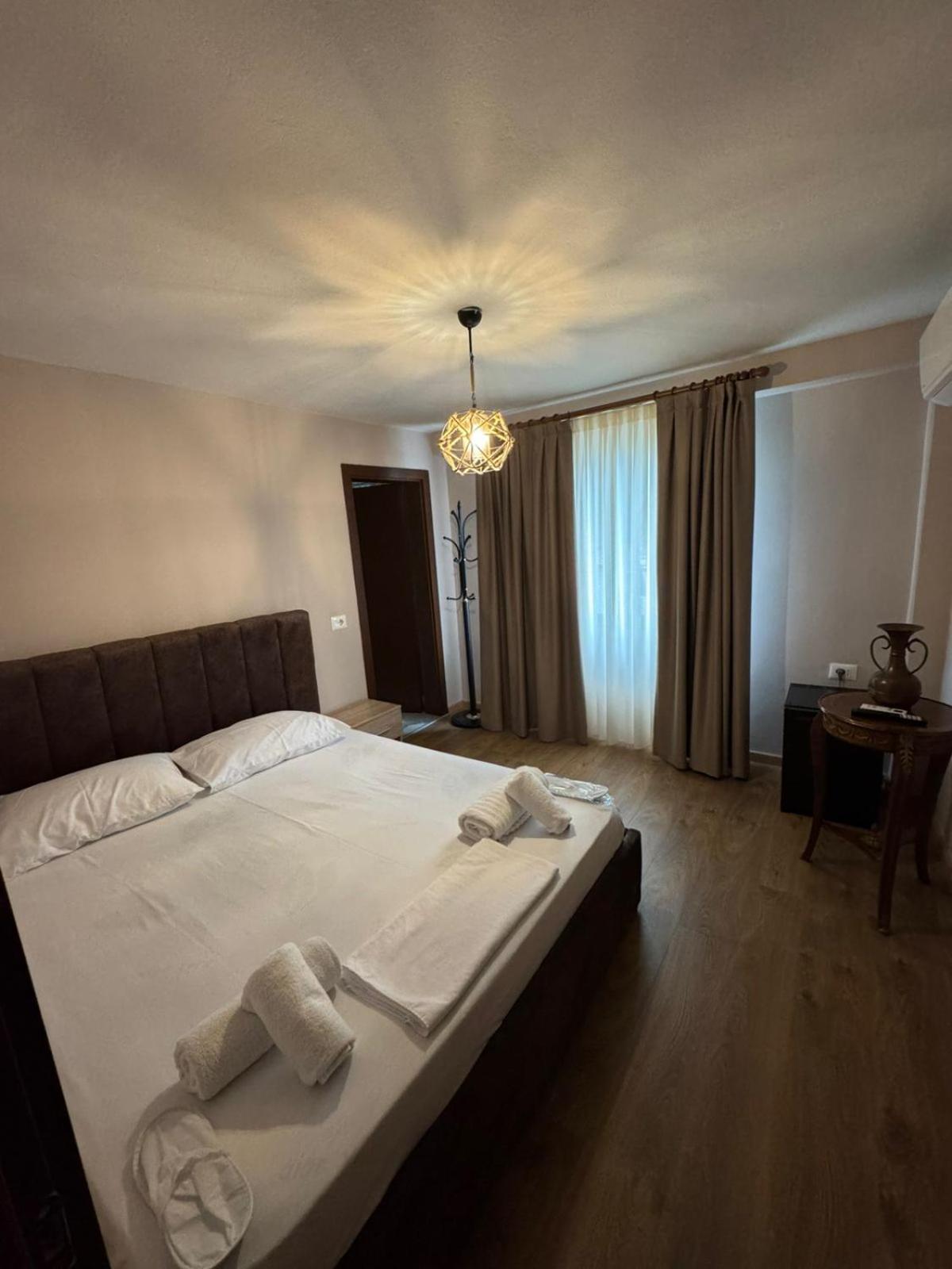 Oda Garden Boutique Hotel Тирана Екстериор снимка
