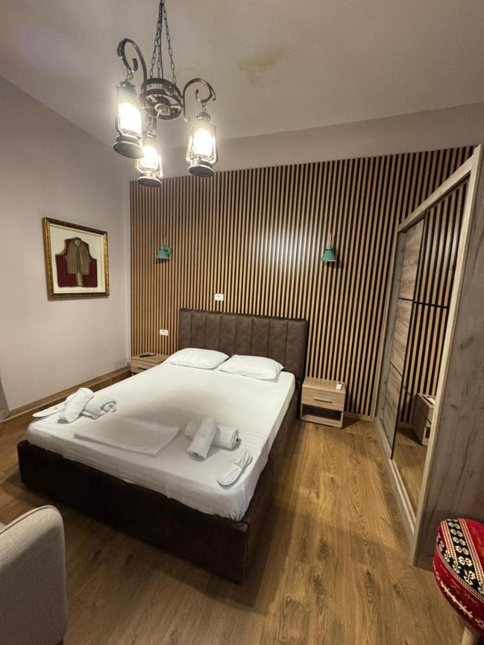 Oda Garden Boutique Hotel Тирана Екстериор снимка